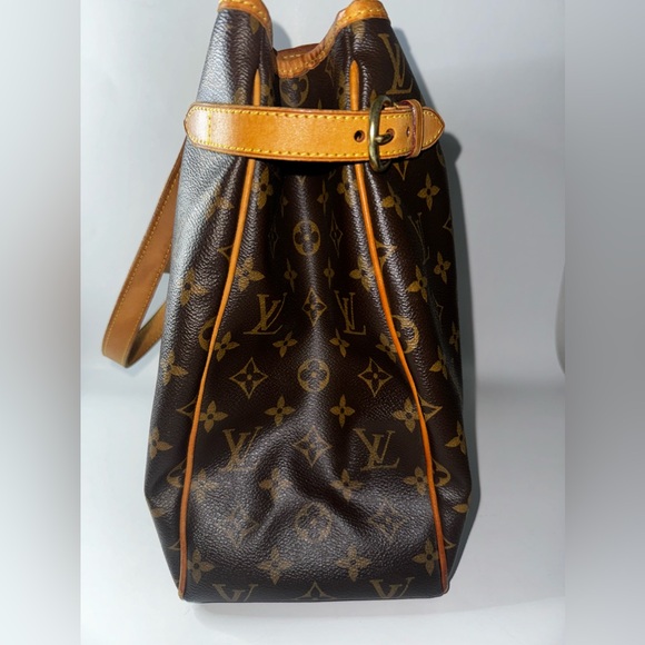 Authentic Louis Vuitton Vertical Bagtinolles - Picture 2 of 13